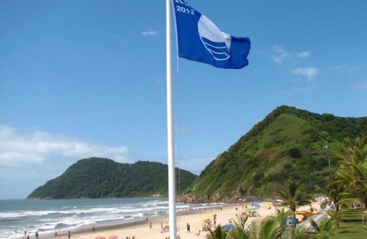 Recanto Verde-Apto Na Praia Do Tombo גוארויה מראה חיצוני תמונה
